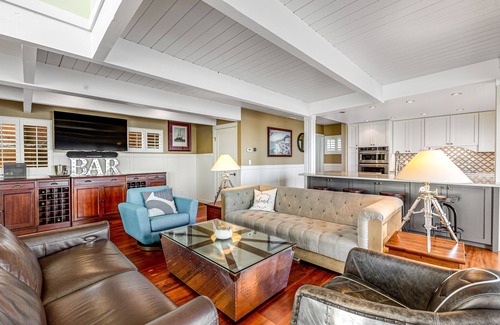Rollingbay House | Amazing waterfront home with a fireplace, game room, fast WiFi, & washer/dryer