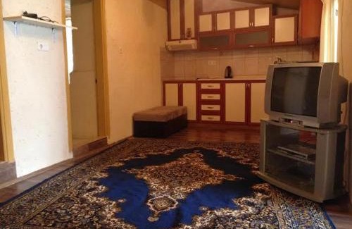 Selcuk House | Amazon Petite Palace