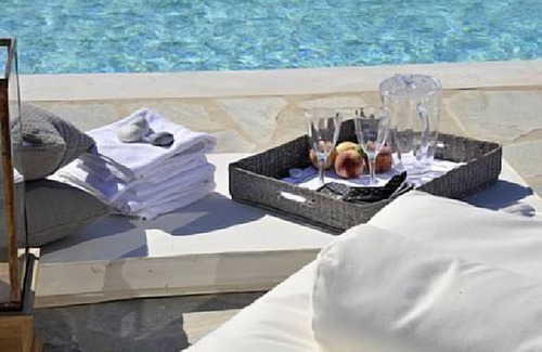 Santa Maria Villa | Ambassador Villa, overlooking the most famous beach of Paros