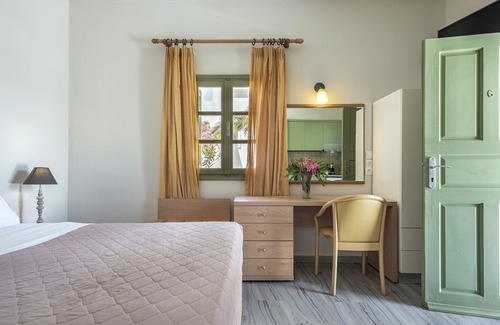 Agios Georgios House | Ambeli Apartments