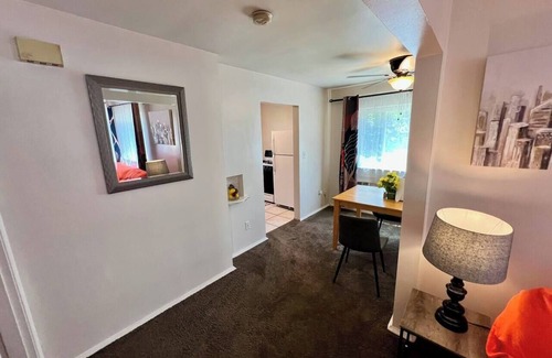 West Price Hill Apartment | Amber Glow Retreat 13 Minutes to Downtown