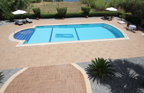 Kyrenia District Villa | Amber Heights Luxury 4 Bed villa with sea views and large pool