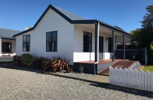 Hokitika House | Amberlea Cottages