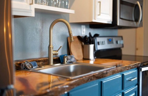 Kalispell Condo | Amenities Galore & Bikes Included! Salt H2O Hot Tub