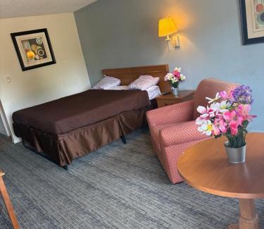 Brinkley Hotel | America Best Inn