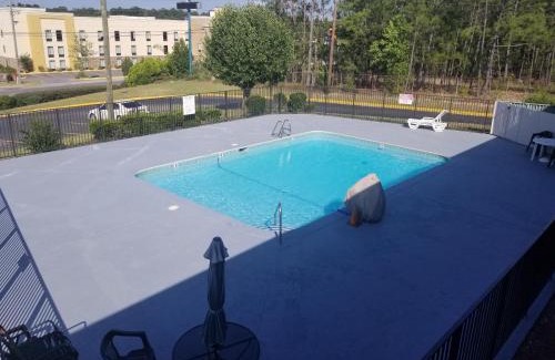 Macon Hotel | America's Best Inn - Macon