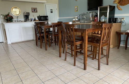 Port O Connor Hotel | American Inn And Suites