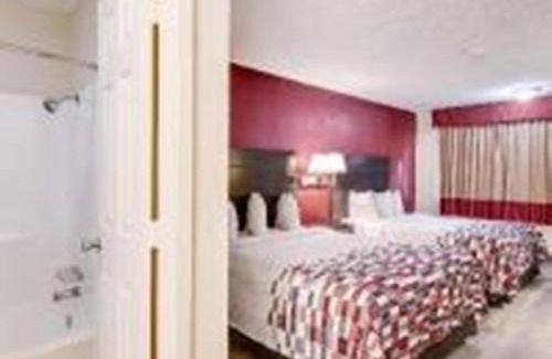 Corsicana Hotel | American Inn