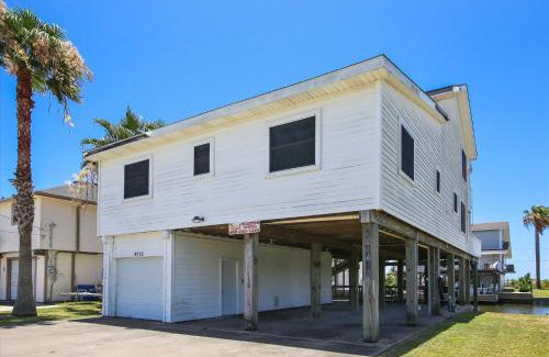 Jamaica Beach House | American Pride