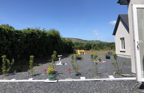 Bunclody Bed & Breakfast | American-style en suite bedroom in Bunclody (Breakfast included)