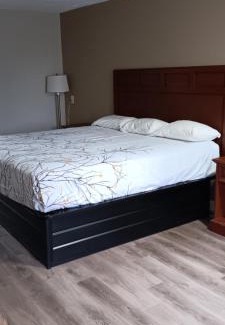 Henderson Hotel | Americana Inn - Henderson