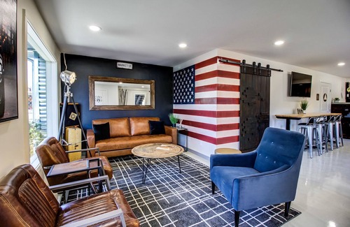 Downtown Hotel | Americana Modern Hotel