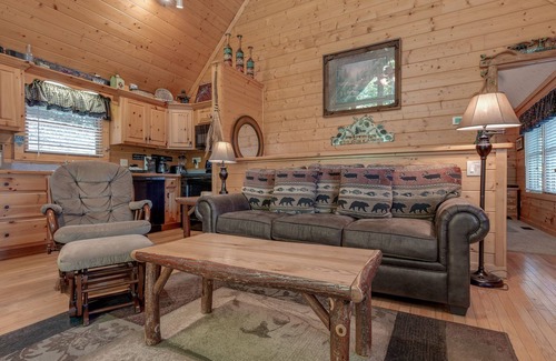 Black Bear Falls Cabin | Americana | Wooded Views + Pool Access & Private Hot Tub