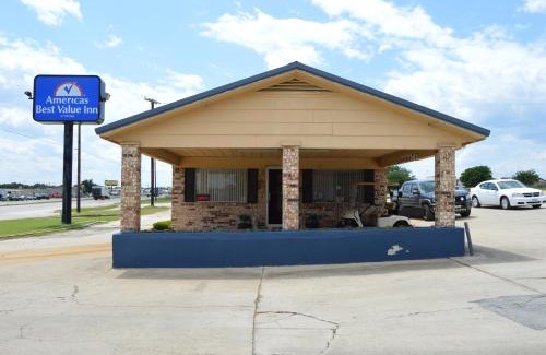 Gainesville Hotel | Americas Best Value Inn Gainesville TX