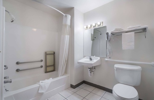 Green River Hotel | Americas Best Value Inn Green River