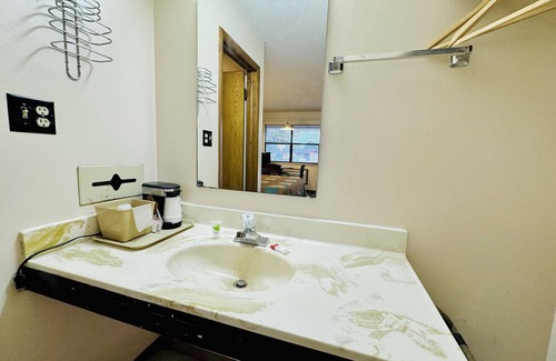 Jay Hotel | Americas Best Value Inn Jay