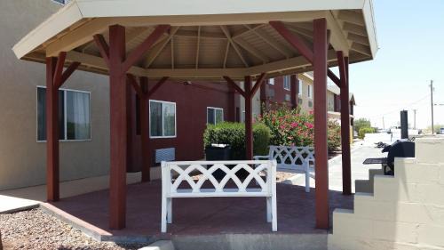 Westmorland Hotel | Americas Best Value Inn Westmorland