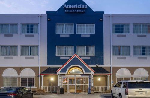 Cedar Rapids Hotel | AmericInn by Wyndham Cedar Rapids North
