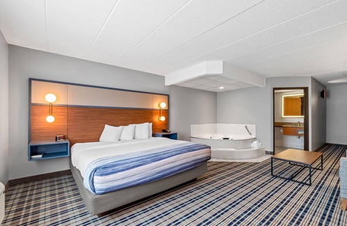Crookston Hotel | AmericInn by Wyndham Crookston U of M Crookston