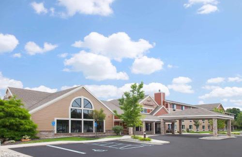 Greenville Hotel | AmericInn by Wyndham Greenville