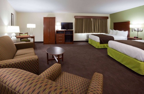 Hawley Hotel | AmericInn by Wyndham Hawley