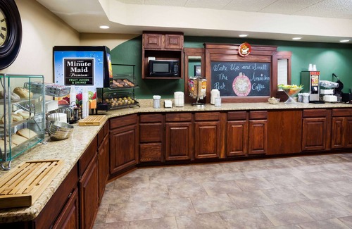 Ironwood Hotel | AmericInn by Wyndham Ironwood