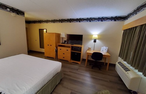 Princeton Hotel | AmericInn by Wyndham Princeton IL