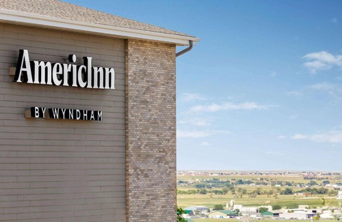 Rapid City Cabin | AmericInn by Wyndham Rapid City