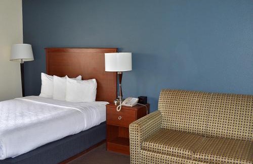 Spencer Hotel | AmericInn by Wyndham Spencer