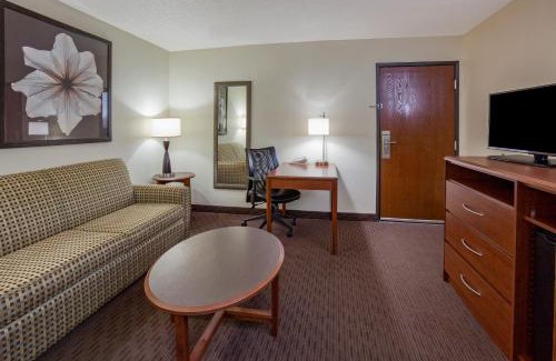 Spencer Hotel | AmericInn by Wyndham Spencer