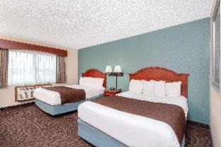 Chippewa Falls Hotel | AmericInn by Wyndham Chippewa Falls