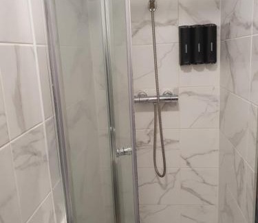 London Borough of Ealing House | AMH Hotel - Greenford Station