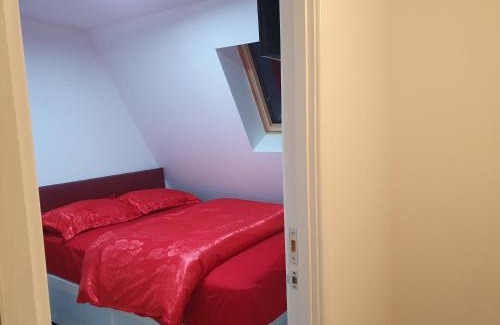 London Borough of Ealing House | AMH Hotel - Greenford Station