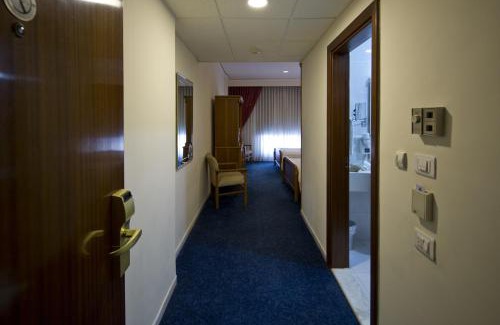 Suwailih Hotel | Amman International Hotel