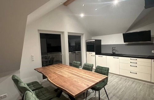 Diessen am Ammersee Apartment | Ammersee Penthouse: Entspannung und Stil Vereint