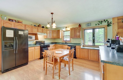 South Range House | Amnicon Oasis - Secluded Retreat - Pet friendly