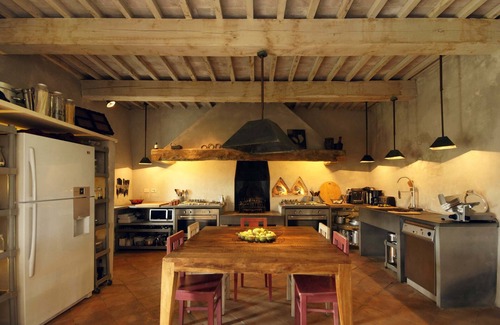Sarteano Villa | AMORE RENTALS - Villa Olimpia with Pool, Garden, Ideal for Weddings
