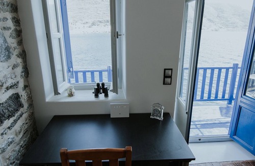 Katapola House | Amorgis Seaside Villa