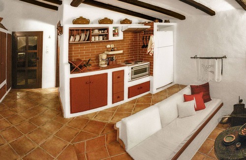 Egira House | Ampelos Estate - The Studio