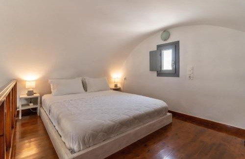Santorini Apartment | Ampelos Executive Houses