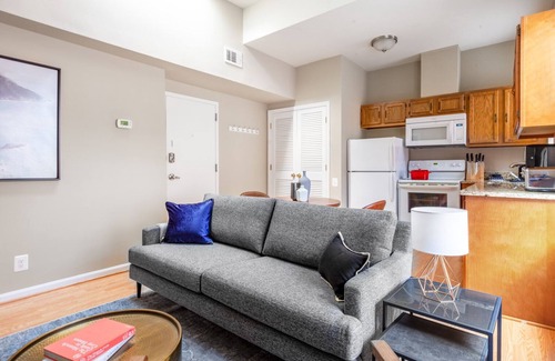 Adams Morgan Apartment | Ample Dupont Circle 1BR nr. U Street, Metro & Glen’s Mkt, by Blueground