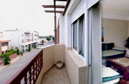 Haut Founty Apartment | Amplio Apartamento de 100 m² Cerca del Palacio Real y de la Playa