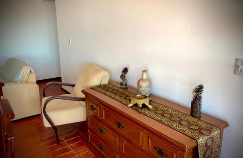 Toninhas Apartment | Amplo apê condomínio piscina Toninhas Ubatuba