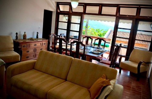 Toninhas Apartment | Amplo apê condomínio piscina Toninhas Ubatuba
