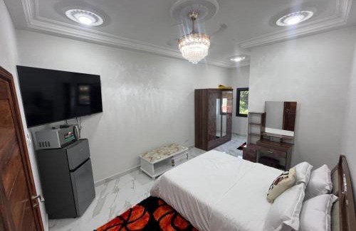Brusubi Apartment | Amsterdam Luxury Plaza