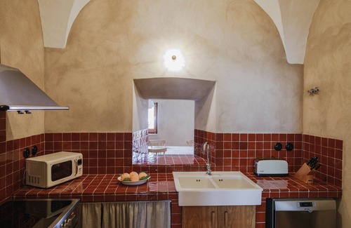 Villalba de los Barros House | An 18th century villa with renovated spirit