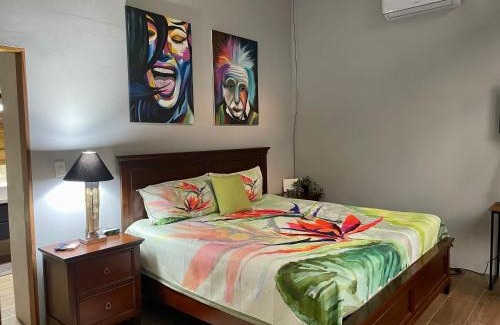 Manuel Antonio House | An abundance of wildlife at Jungle Glory Home Abajo