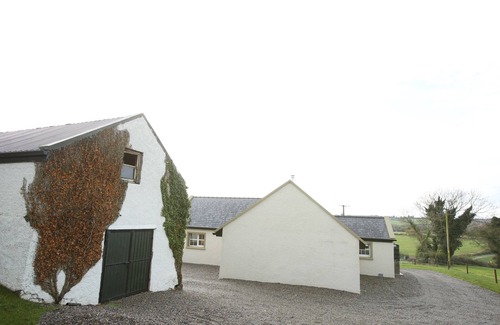 Puckaun Cottage | An area of outstanding natural beauty, child and pet friendly , very private!