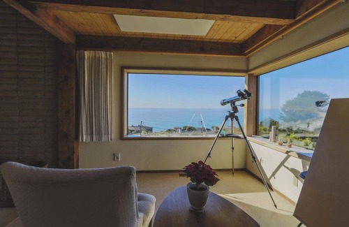 Manchester House | An Artist's Retreat Overlooking the Pacific