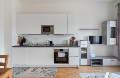 Brigittenau Apartment | An der Donau, 10 Minuten ins Zentrum, Klimaanlage
